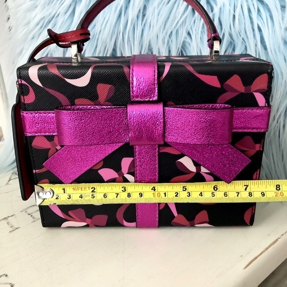 KATE SPADE, New York, Wrapping Party Gift Box, Leather, Crossbody Handbag, Purse - Picture 15 of 16